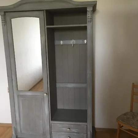 Gemuetliche Fuer 6 Personen Im Schloss Kastorf * Knorrendorf